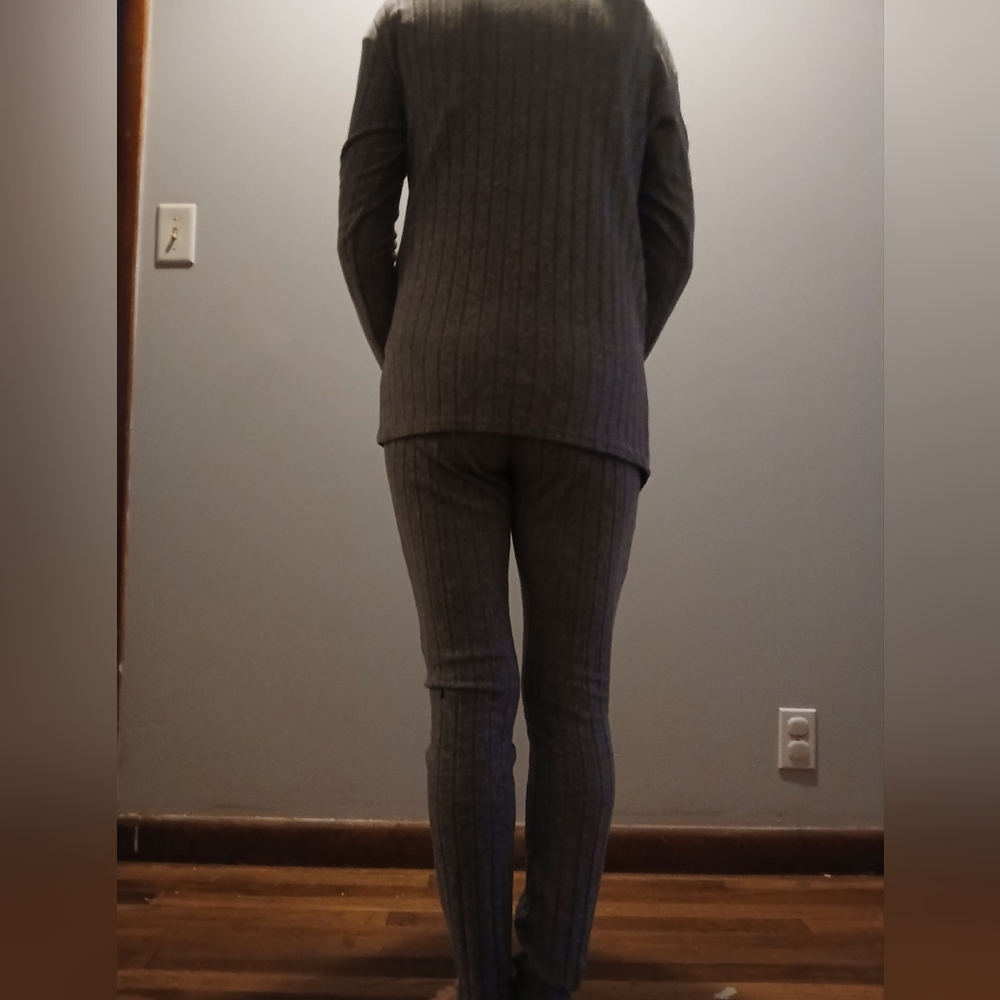 SHEIN Gray Ribbed Maternity Set - Picture 2 of 2